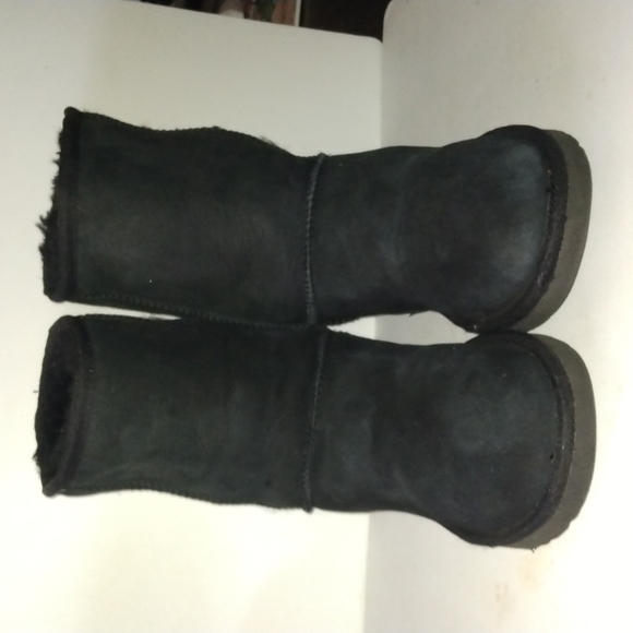 UGG BOOTS CORTAS - Picture 2 of 10